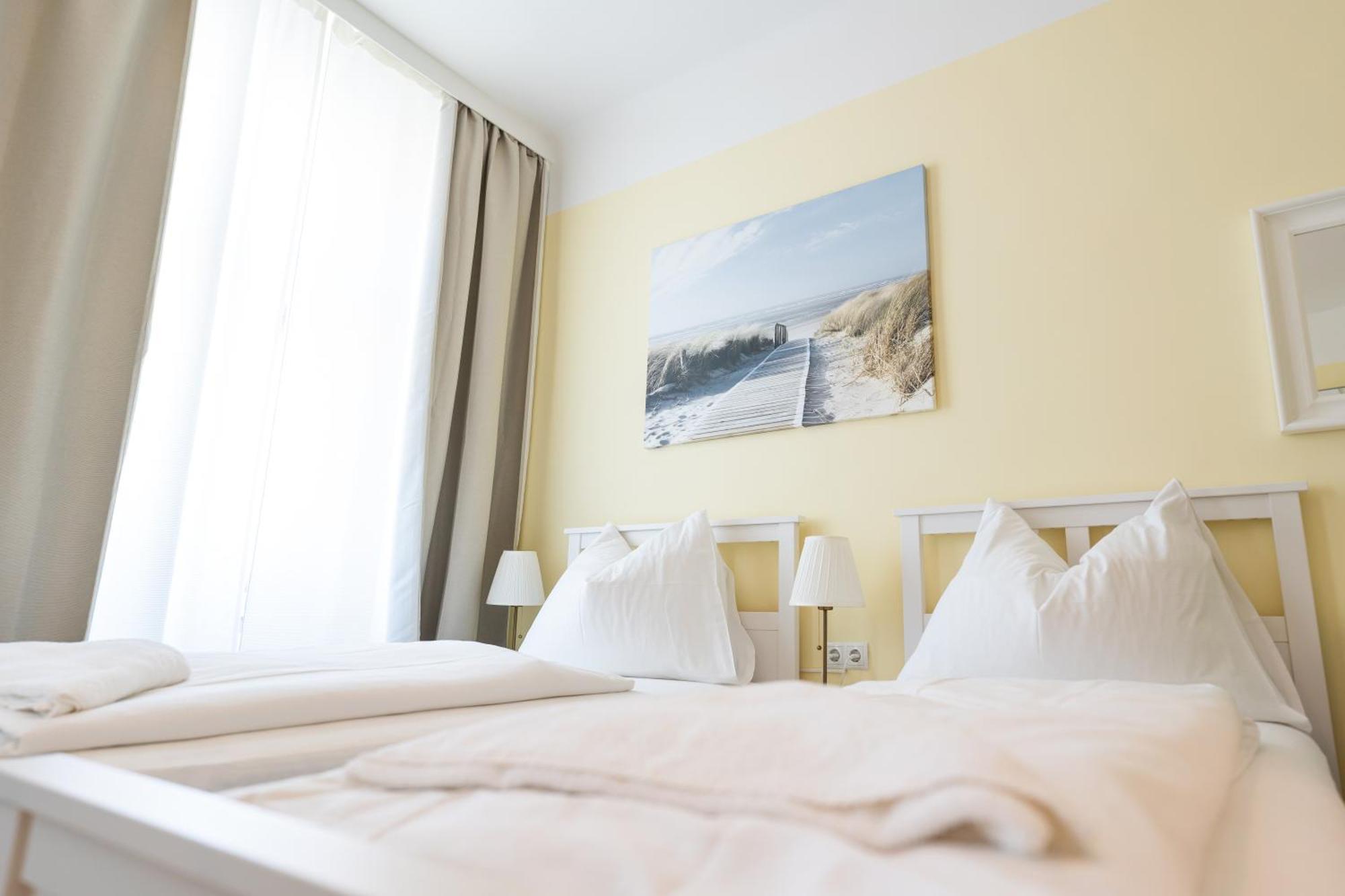 Hotel Schoenbrunn Виена Екстериор снимка