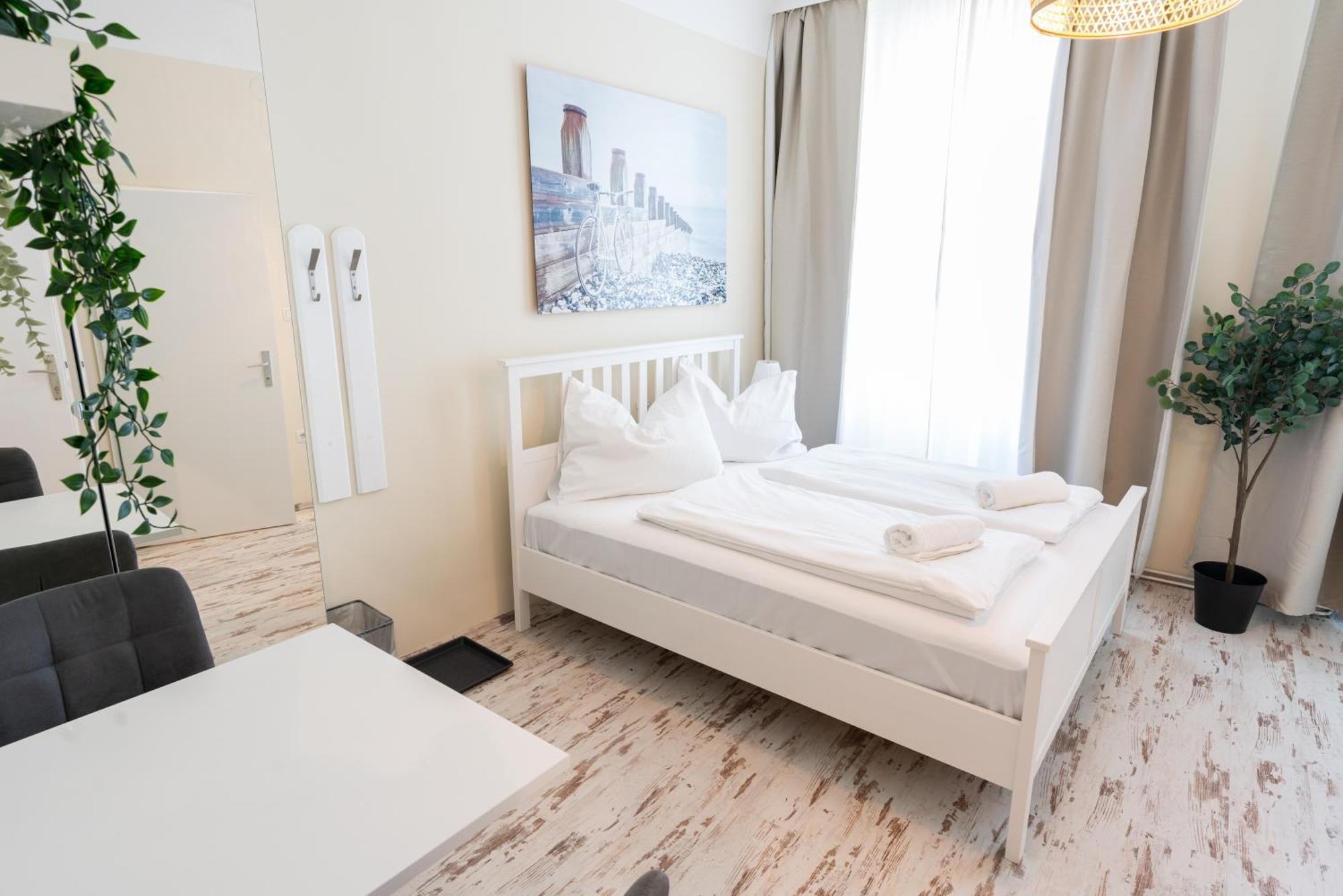 Hotel Schoenbrunn Виена Екстериор снимка