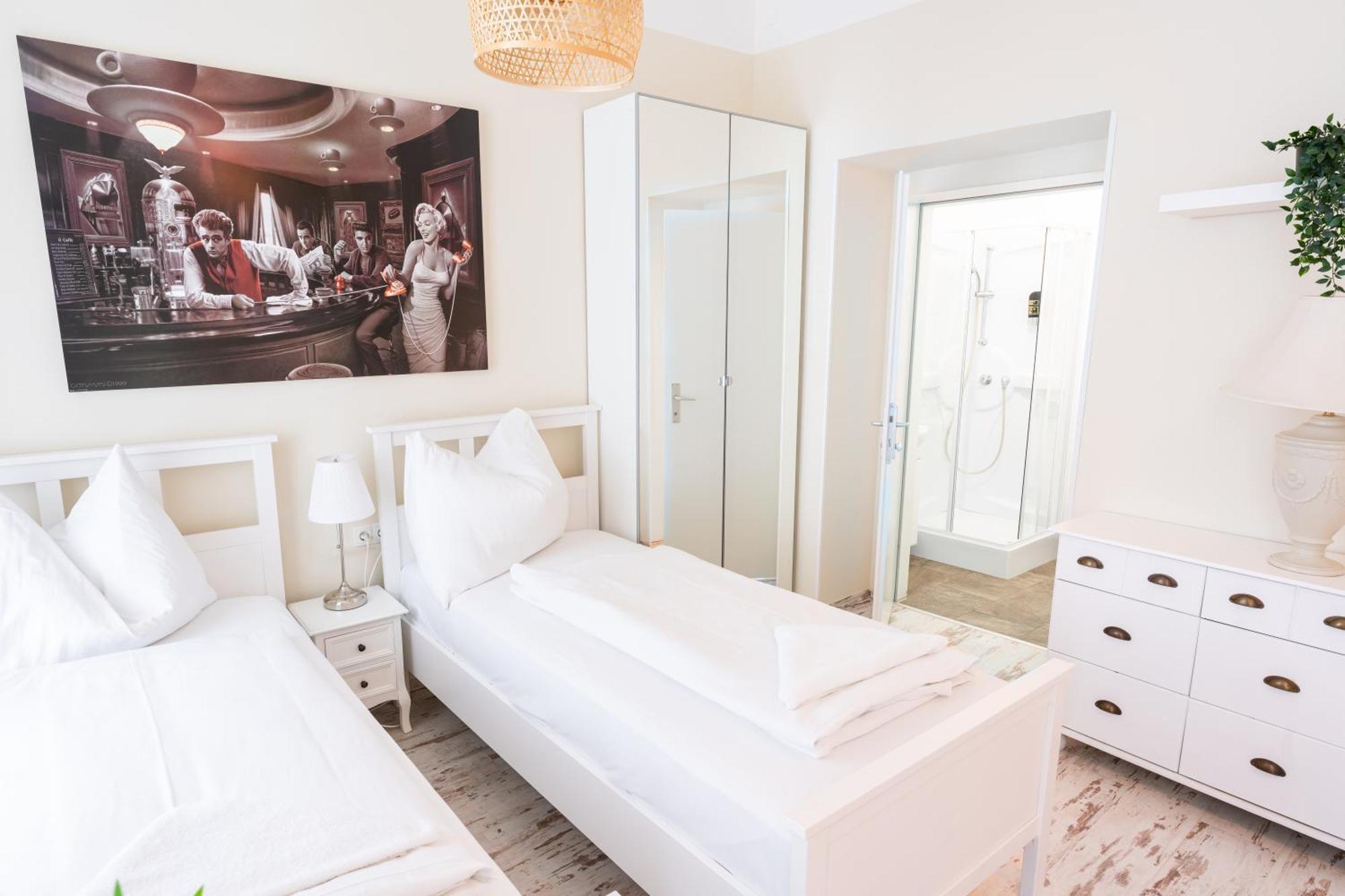 Hotel Schoenbrunn Виена Екстериор снимка