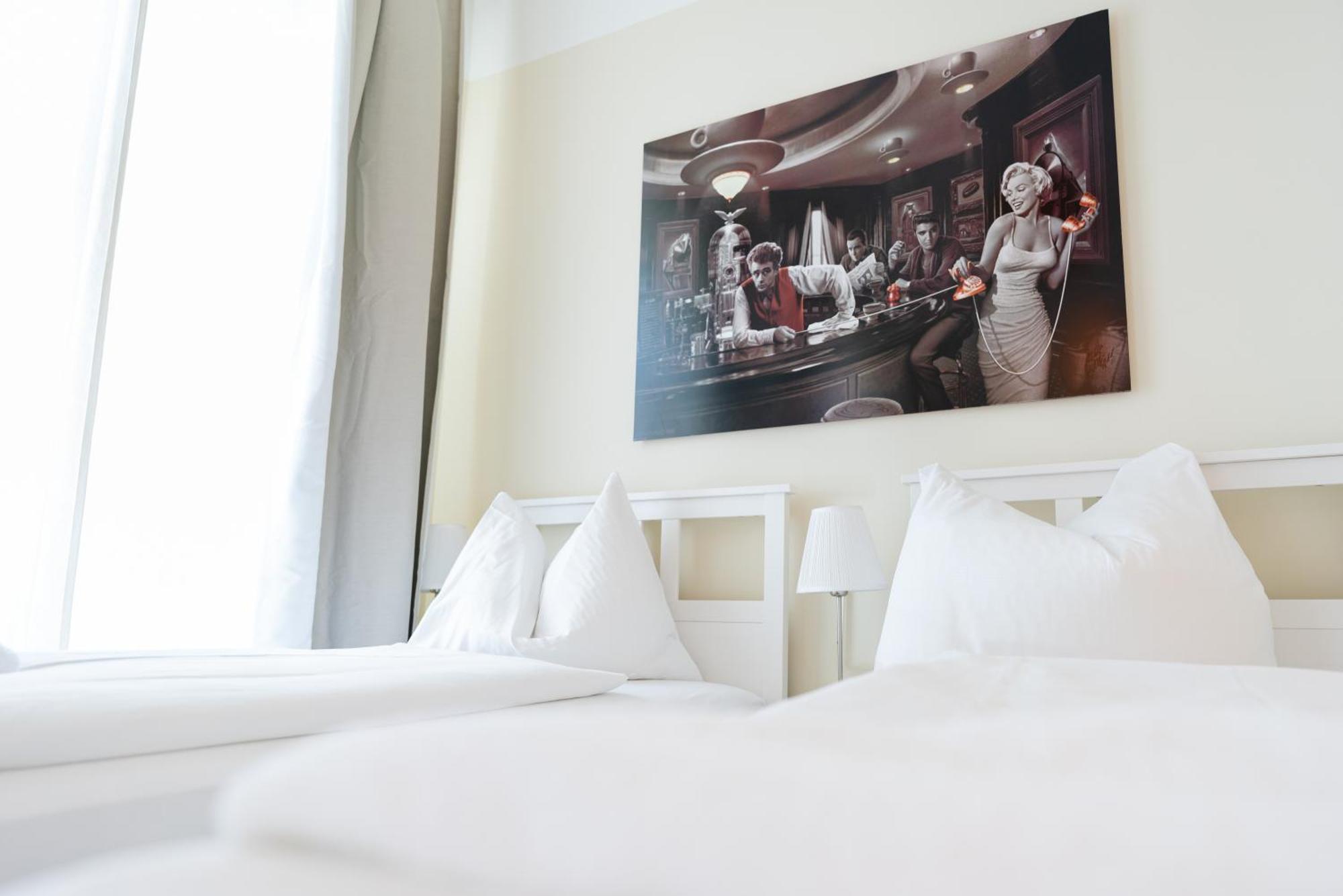 Hotel Schoenbrunn Виена Екстериор снимка
